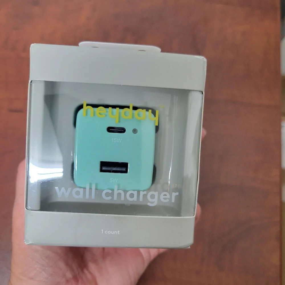 Heyday Aqua Dual USB Wall Charger NIB